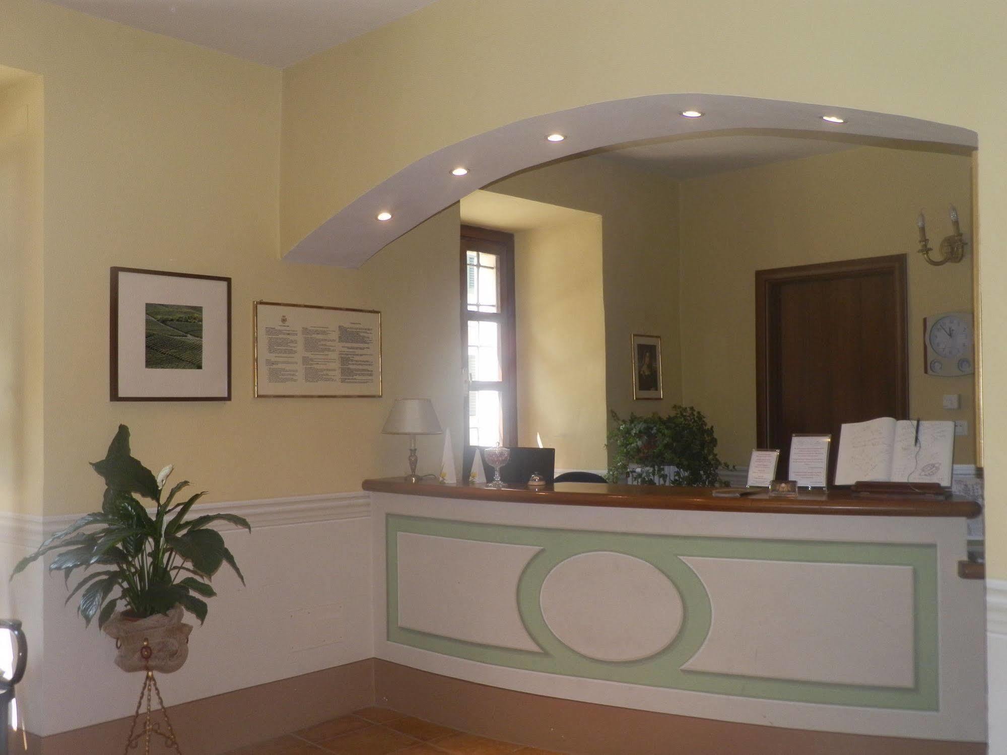 Hotel La Meridiana أكوي تيرمي المظهر الخارجي الصورة